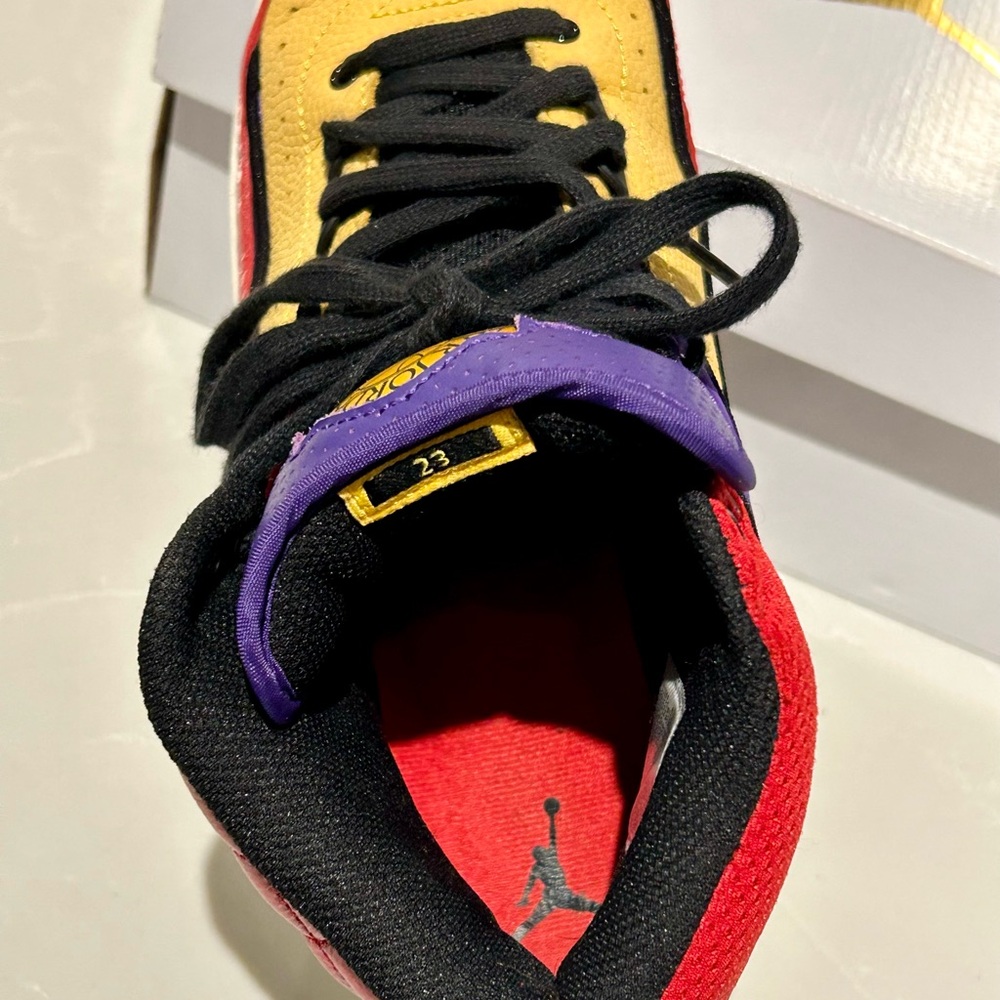 Women's Air Jordan 2
Multi-Colour - Picture 12 of 16